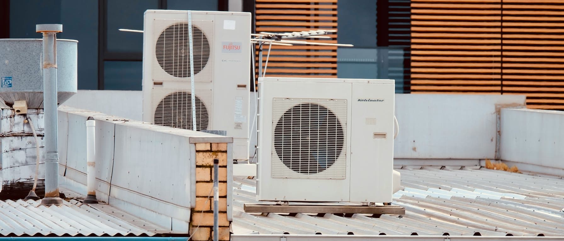 Κλιματισμός VRV/VRF και κλιματιστικά με KNX: gateways, τι ελέγχεται και πώς